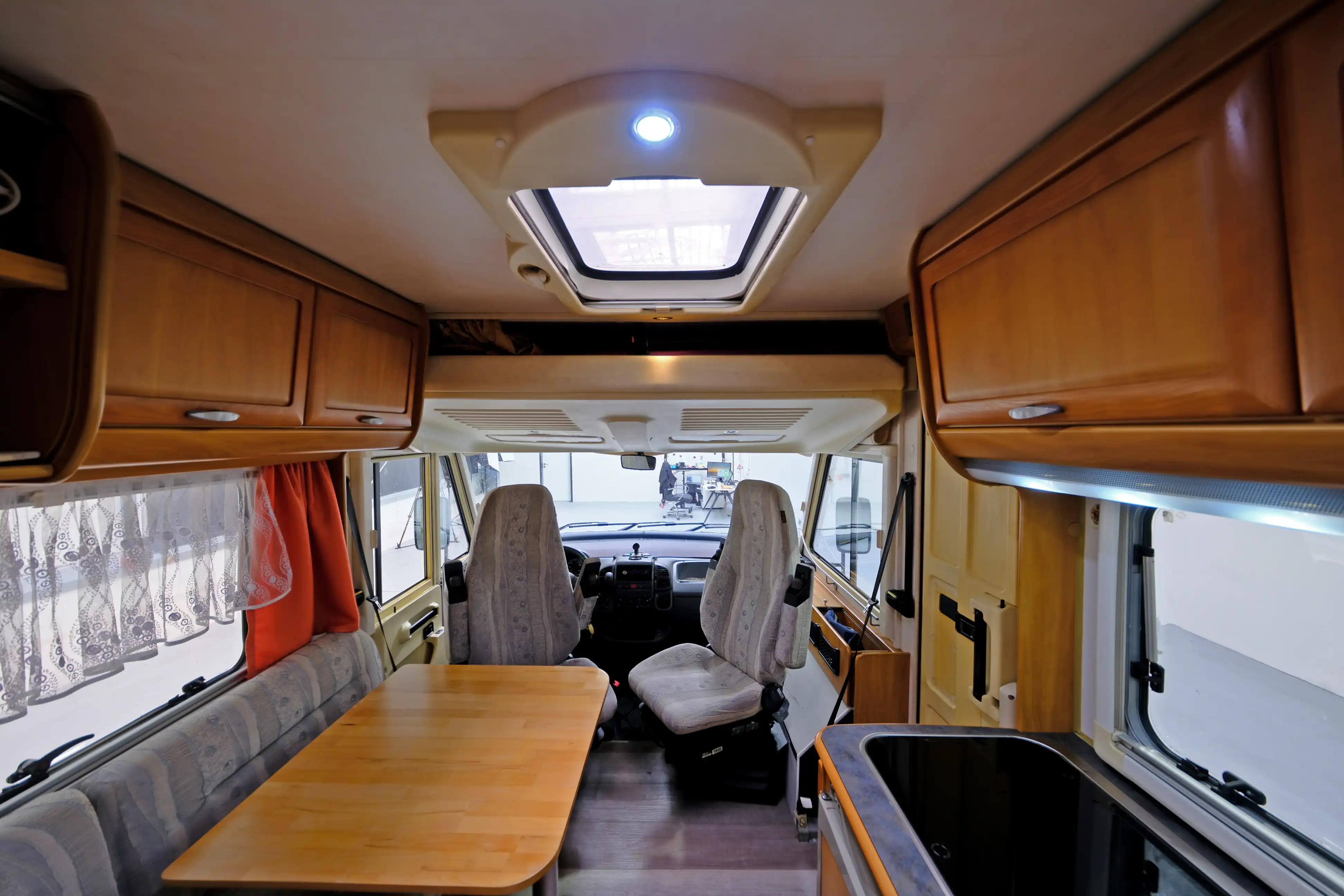 HYMER-ERIBA B 524